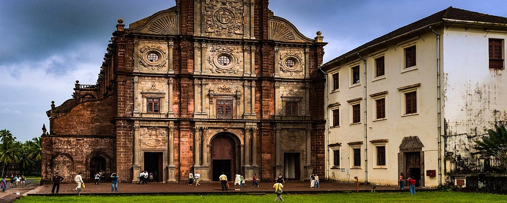 The Basilica of Bom Jesus: A Historic Landmark in Old Goa