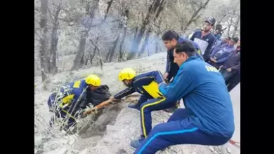 टिहरी में कार 200 मीटर गहरी खाई में गिरने से व्यक्ति, बेटे की मौत